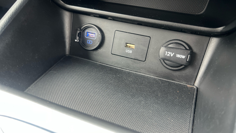 Hyundai Kona 1.0 TGDi 48V MHEV SE Connect 5dr Petrol Hatchback